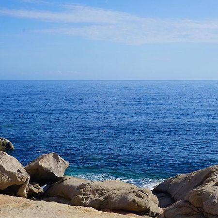 Hotel Sole Mare カルヴィ エクステリア 写真